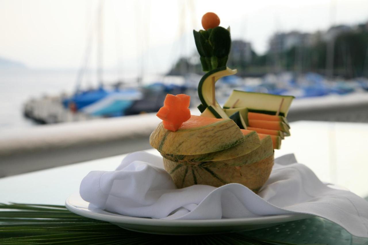 Holiday Hotel Yachtsport Resort Lago Maggiore بريساغو المظهر الخارجي الصورة