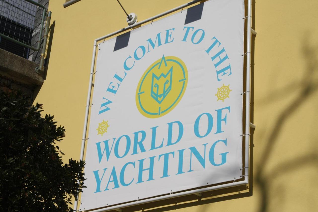 Holiday Hotel Yachtsport Resort Lago Maggiore بريساغو المظهر الخارجي الصورة