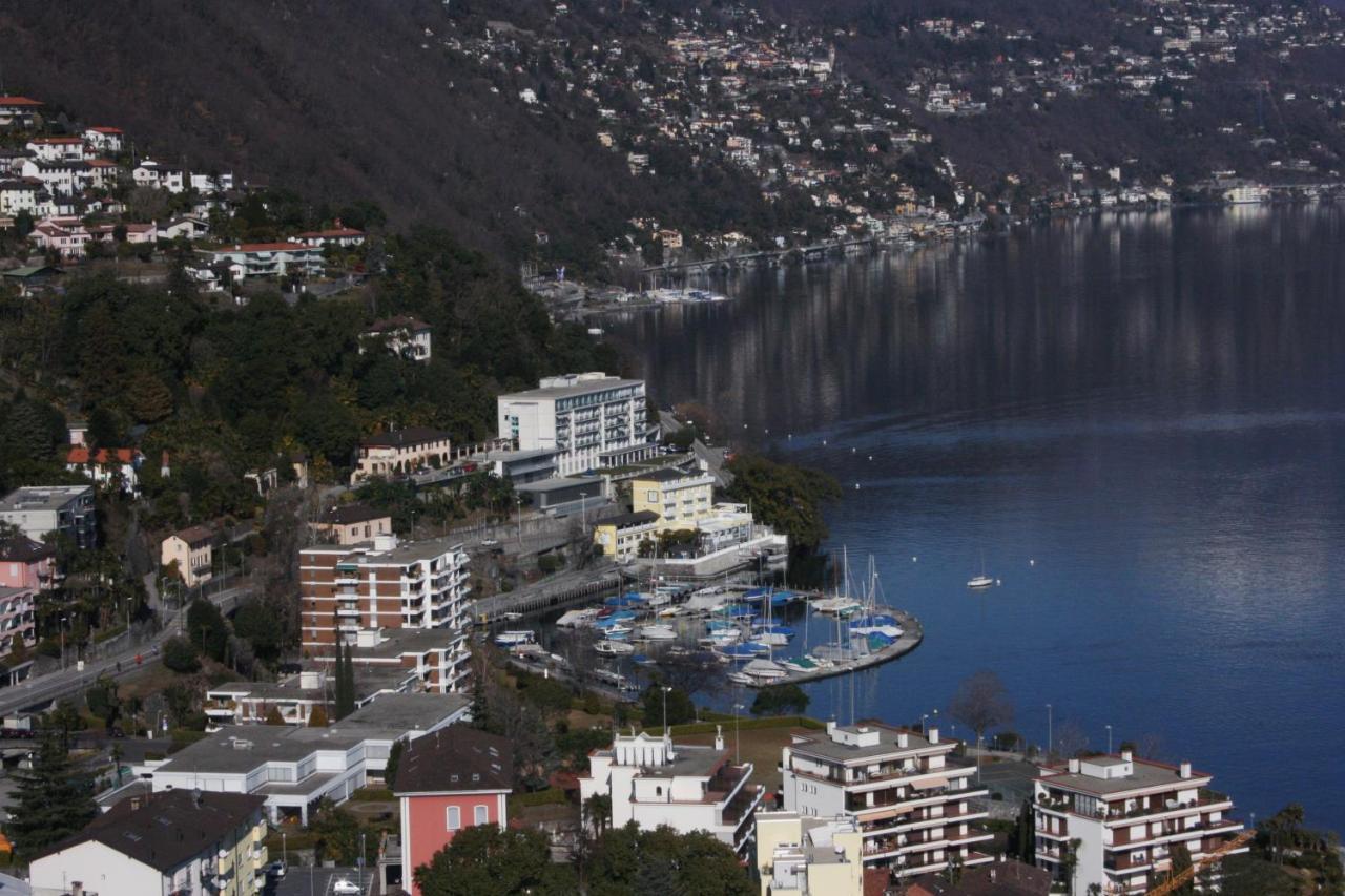 Holiday Hotel Yachtsport Resort Lago Maggiore بريساغو المظهر الخارجي الصورة
